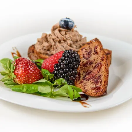 Vela Проживание в семье Maly Slavkov