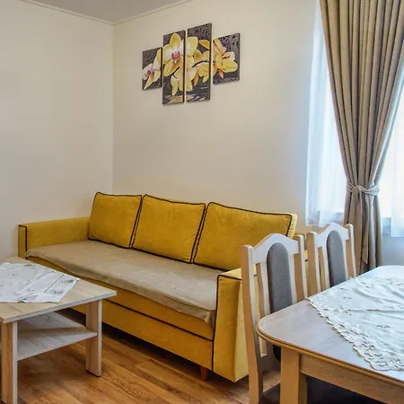 Homestay Vela Maly Slavkov