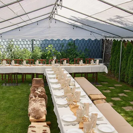 Проживание в семье Vela Maly Slavkov